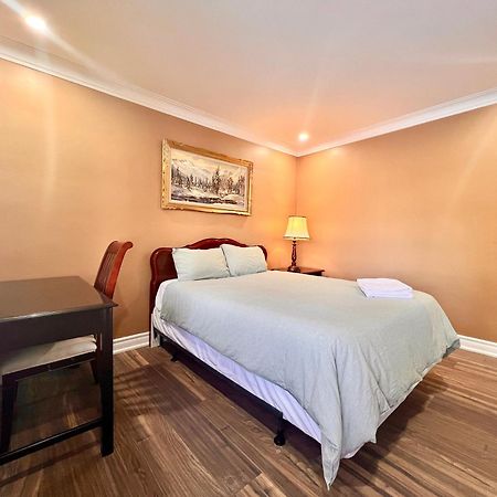 Upgraded Rooms With Bath 7-Min To Subway Near Downsview Rogers Stadium Toronto Exteriér fotografie